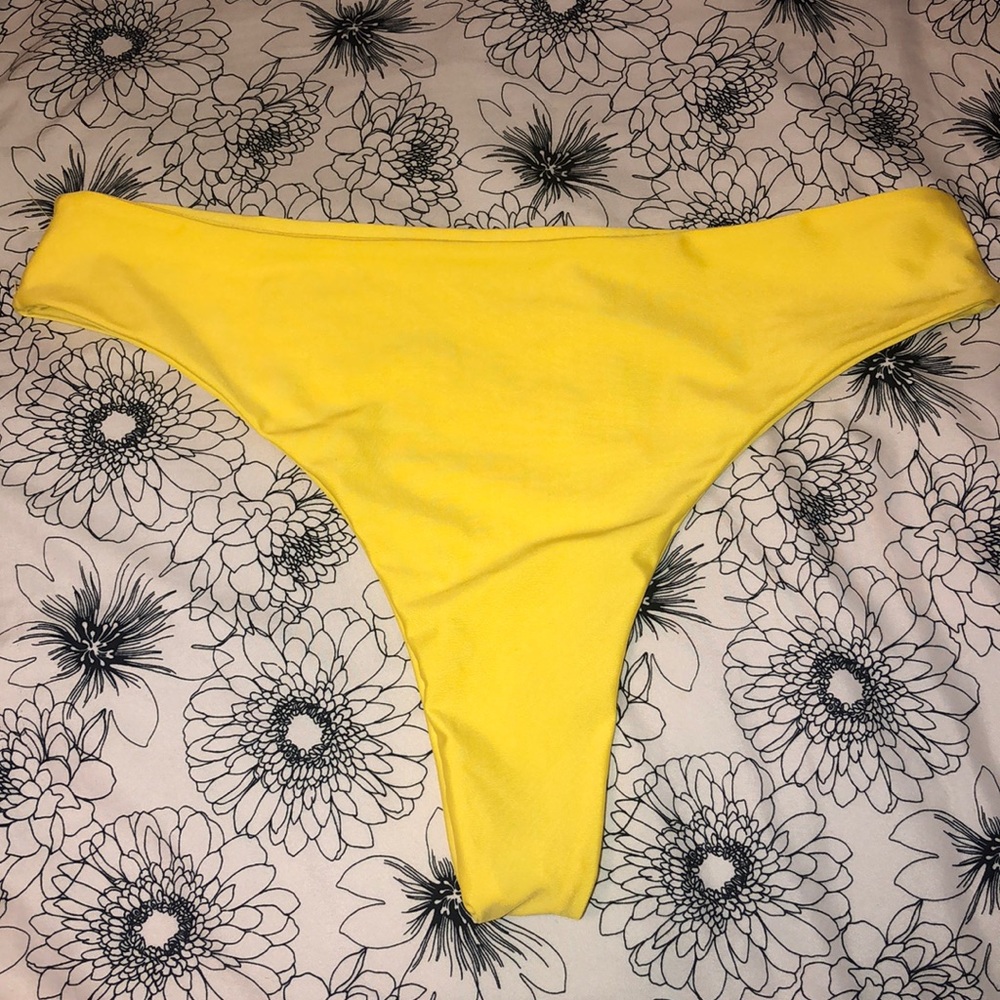 Bikini bottoms